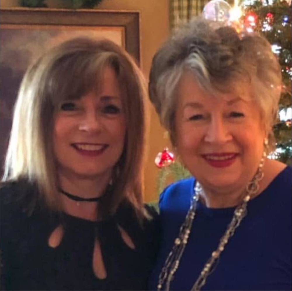 Meet your Posher, Leigh